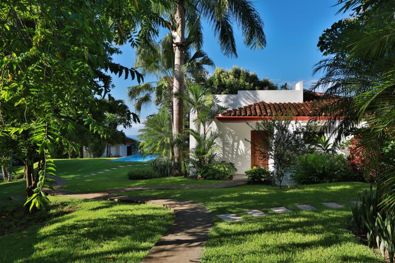 Casa Frangipani Hotel Монтесума Екстериор снимка